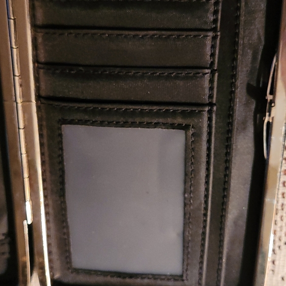 Aldo sequin clasp wallet - Picture 4 of 5